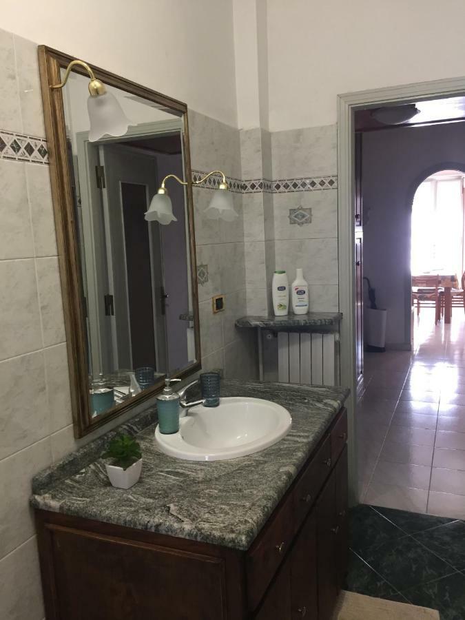 Appartamento Bengasi Турин Экстерьер фото